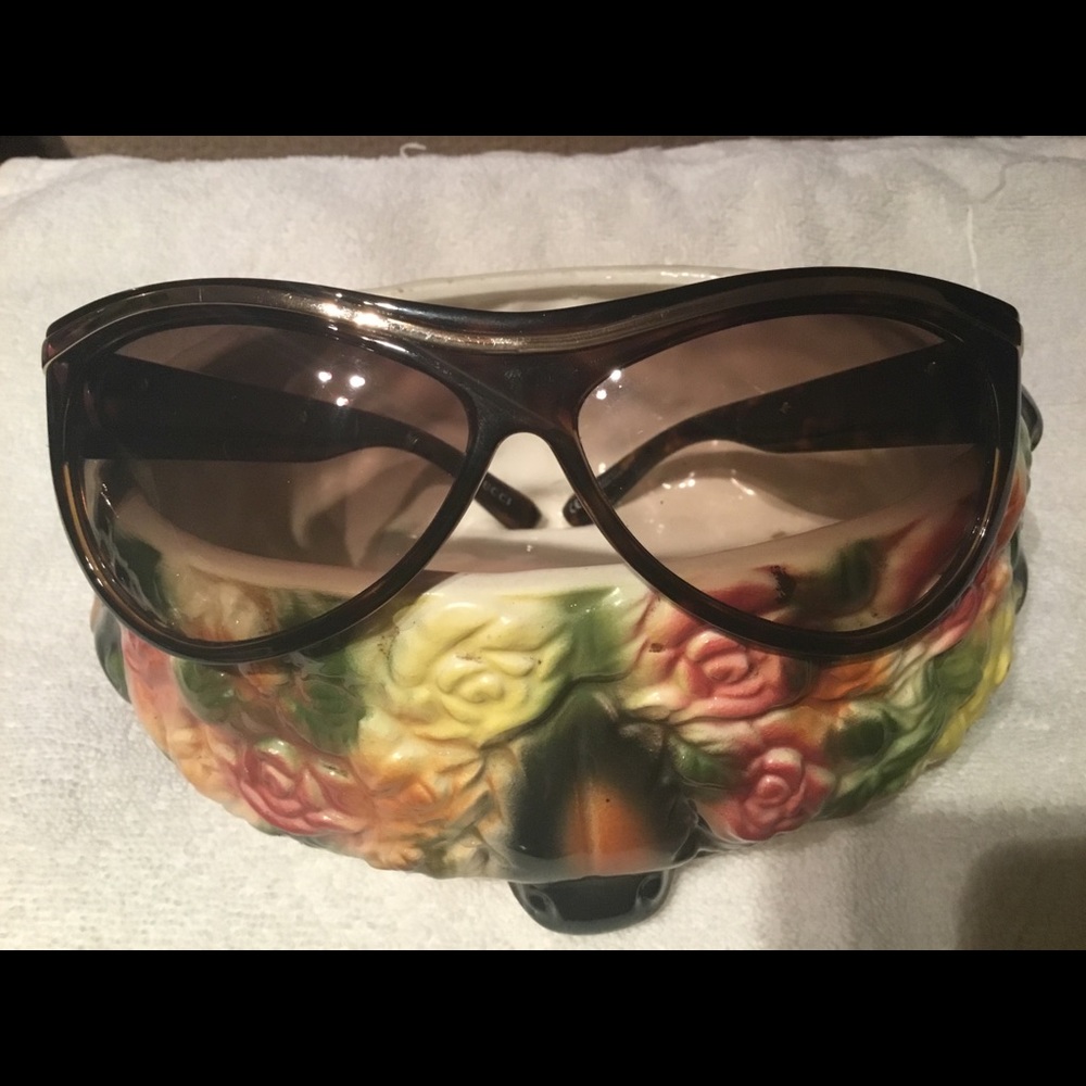 GUCCI GLASSES 🤓 🔥🔥🔥ONLY $168🔥🔥🔥GREAT DEAL. - Picture 9 of 9